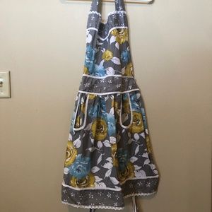 NWOT Anthropologie Floral Apron